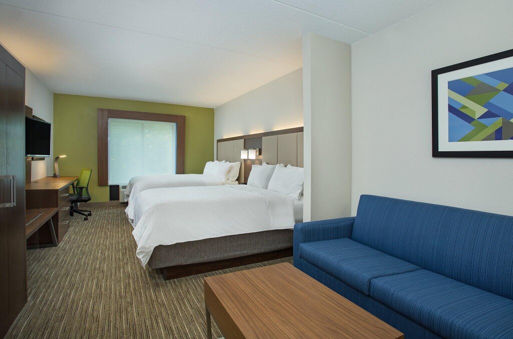Двухместный люкс Holiday Inn Express & Suites Lebanon-Nashville Area, an IHG Hotel