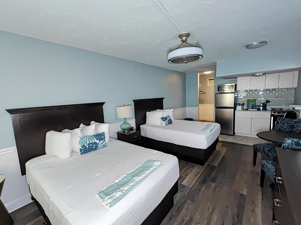 Junior Suite with ocean view Tahitian Beach Resort