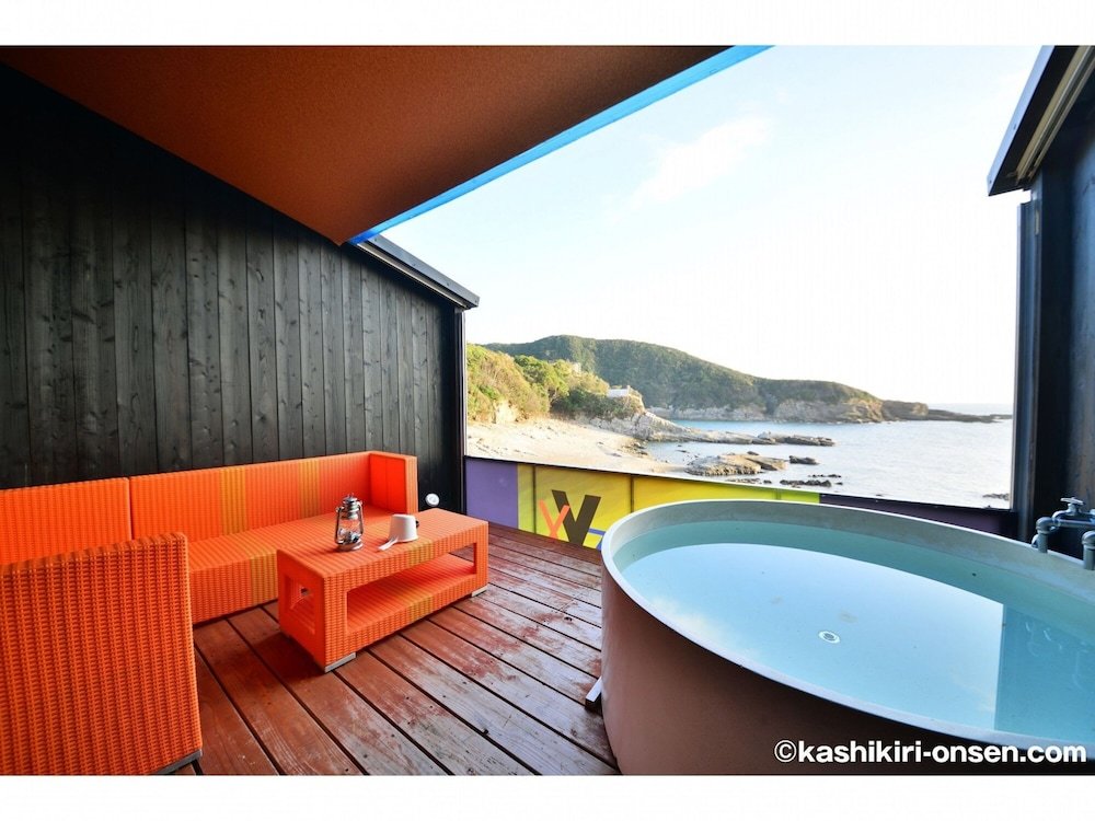 Villa mit Balkon und mit Meerblick XYZ Private Spa and Seaside Resort