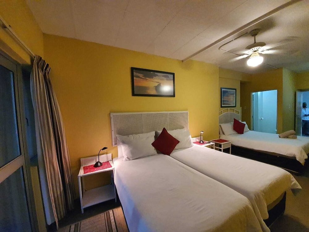 Standard Quadruple room Riviera Hotel Durban