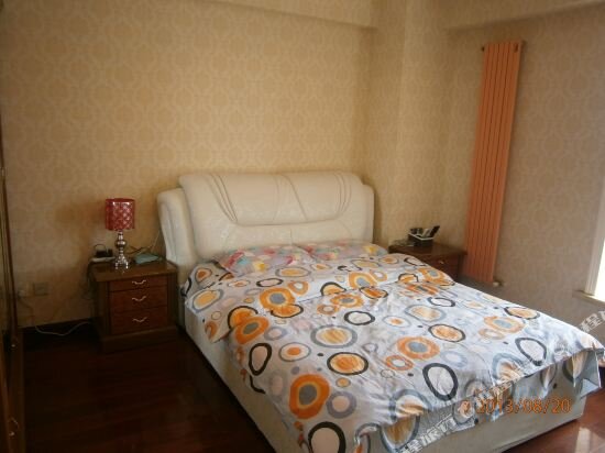 Люкс Business Taiyuan Bainian Liuxiang Warm Apartment
