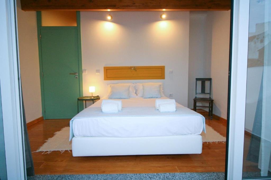 Standard Doppel Zimmer mit Balkon Casa dos Batalim