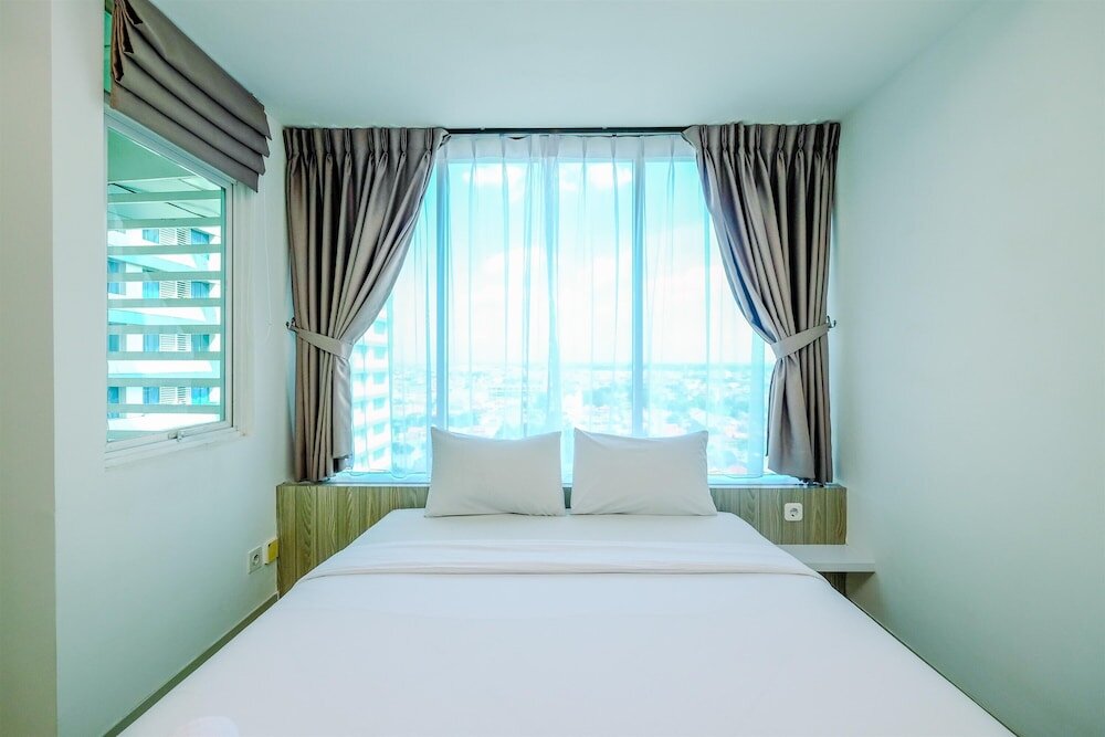 Standard Zimmer Fully Furnished With Comfy Design Studio Grand Kamala Lagoon Apartment
