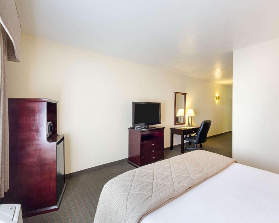 Suite 1 dormitorio Quality Inn & Suites