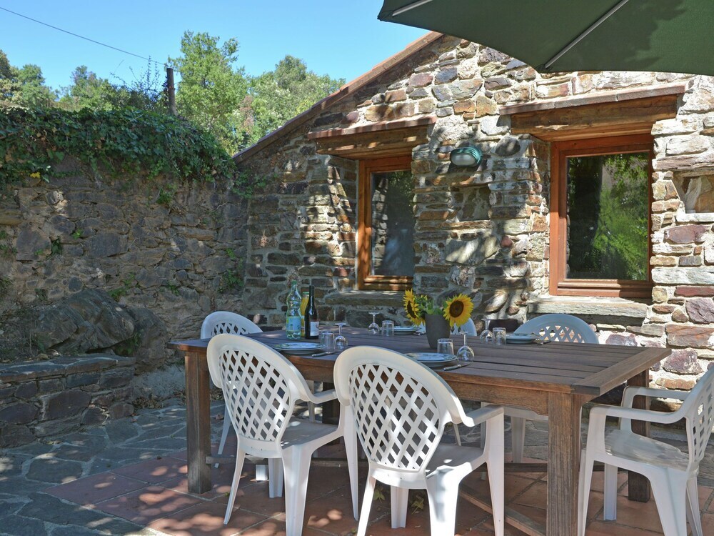 Chic Farmhouse With Swimming Pool in Prunet-et-Belpuig Буль-д'Амон