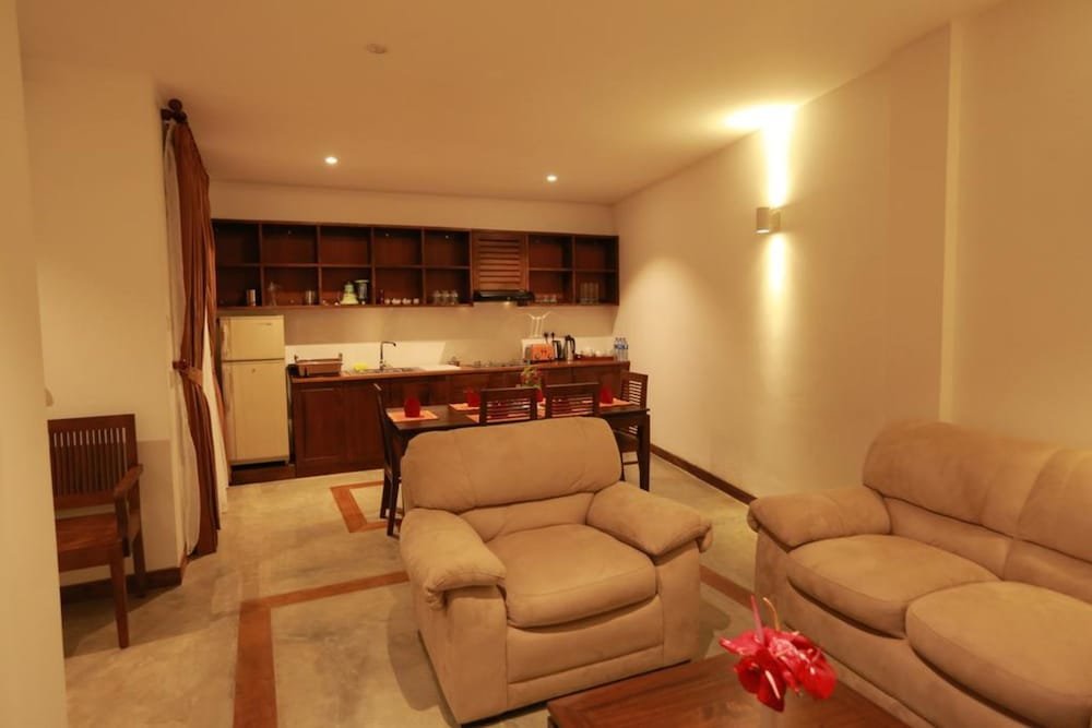 Apartment 3 Zimmer mit Balkon Refresh Hotel Hikkaduwa