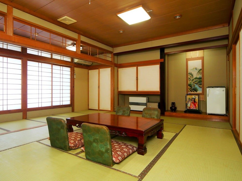 Семейный номер Standard Guest Room Furusatomura Kogeikan