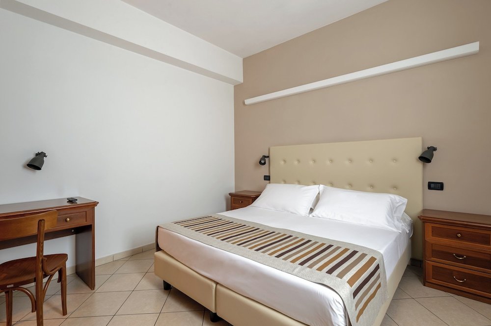 Одноместный номер Economy c 1 комнатой Hotel Mantegna Stazione