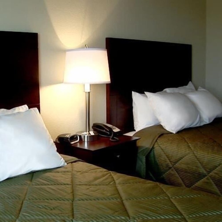 Номер Standard Boarders Inn and Suites by Cobblestone Hotels - Evansville
