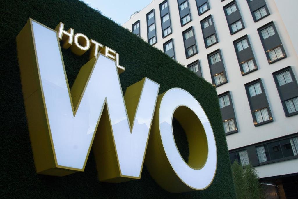 Четырёхместный семейный номер Standard WO Hotel