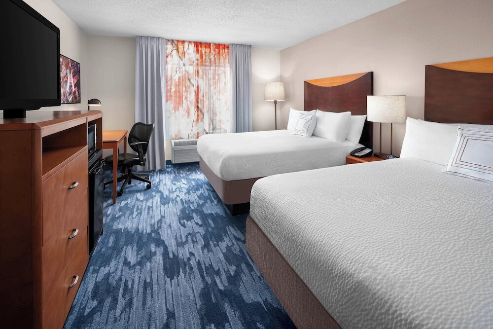 Standard Vierer Zimmer Fairfield Inn and Suites by Marriott Denver Airport