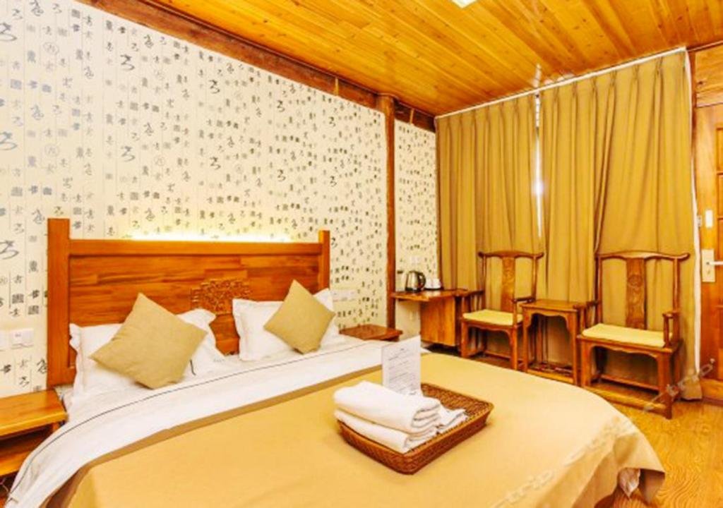 Standard Doppel Zimmer Rongyi Inn