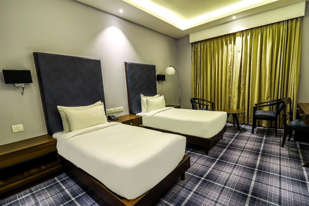 Двухместный номер Deluxe Hotel Piccadily Raipur