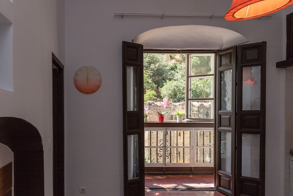Double Studio with balcony Alhambra Sonder Apartments
