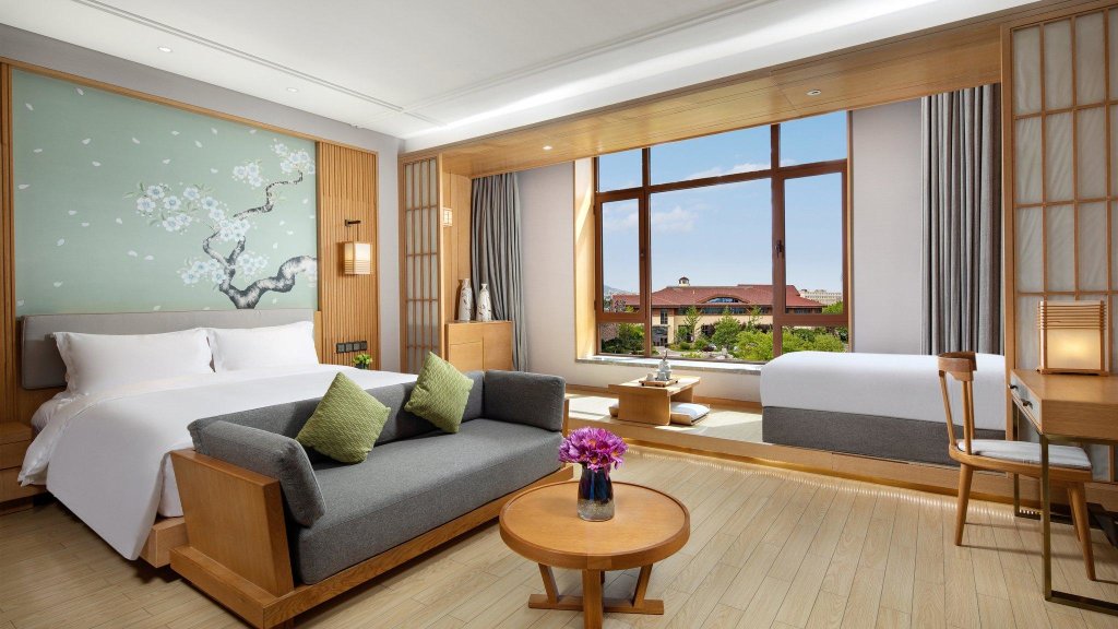 Camera Premium Holiday Inn Dalian Hot Spring, an IHG Hotel