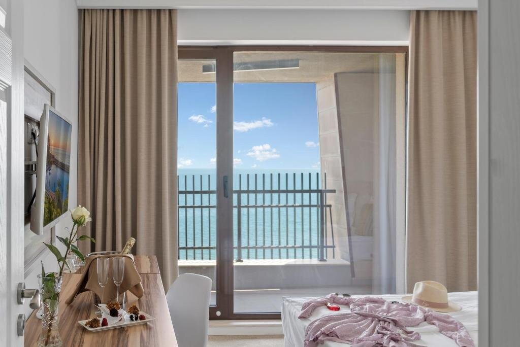 Camera doppia Standard con balcone e con vista mare Nympha Hotel, Riviera Holiday Club