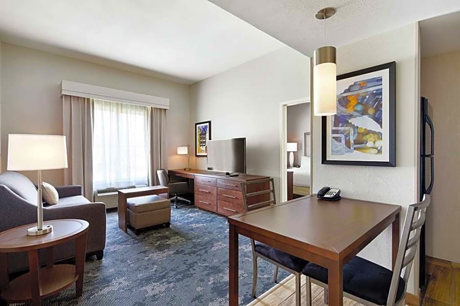 Quadruple Suite Homewood Suites by Hilton Champaign-Urbana