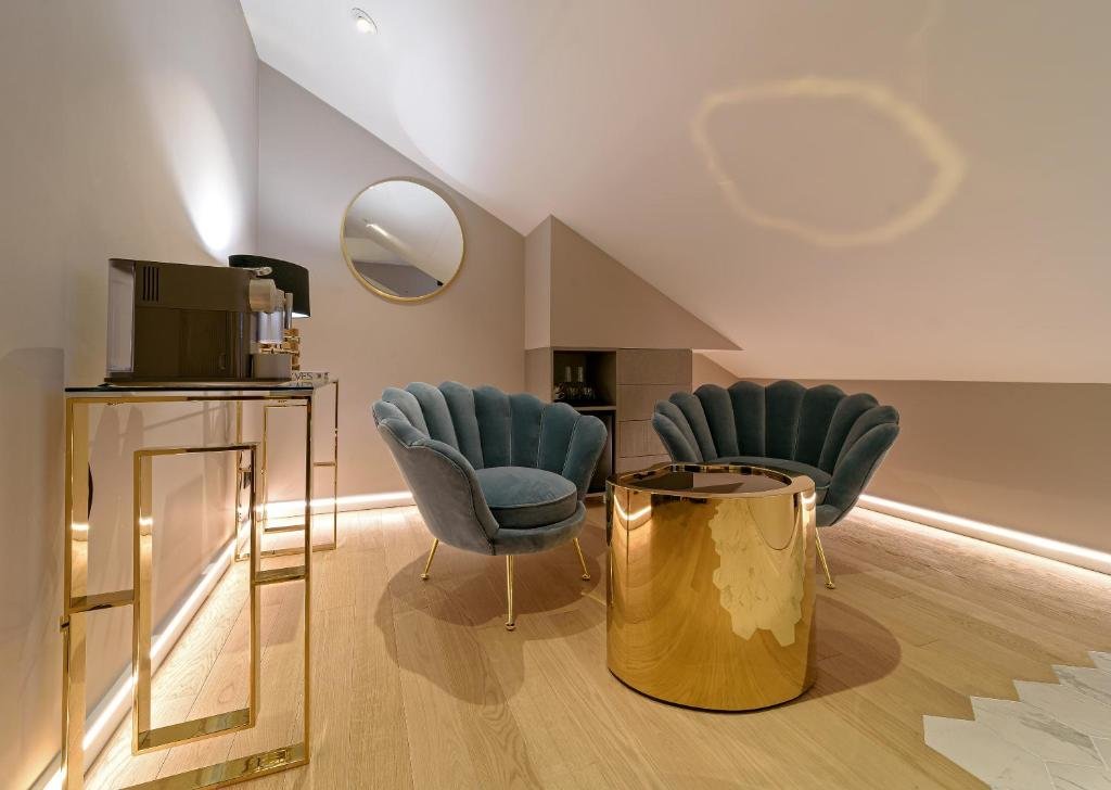 Номер Deluxe Lumiere Luxury Rooms