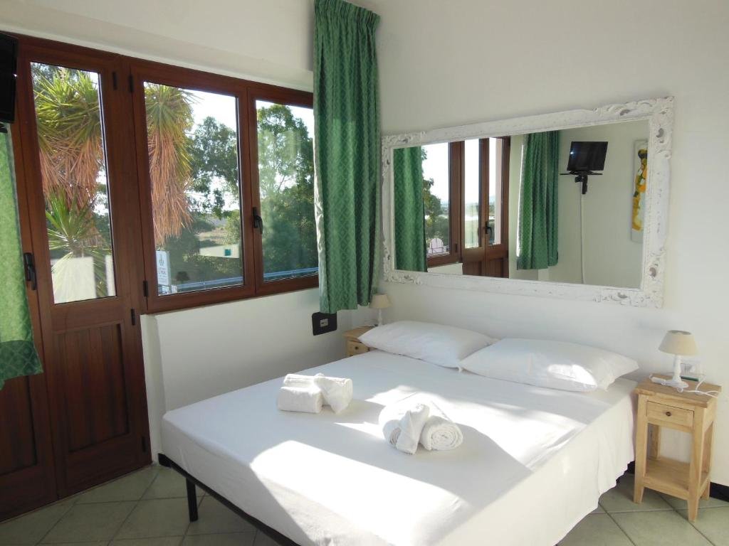 Standard double chambre avec balcon et Vue mer Helios Hotel