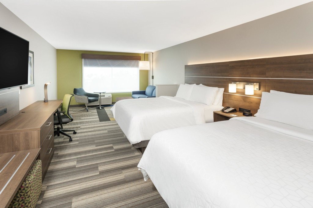 Suite quadrupla Holiday Inn Express & Suites - Hudson I-94, an IHG Hotel