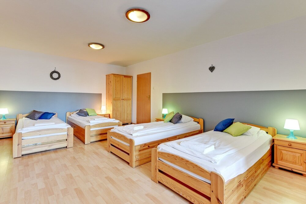 Четырёхместный номер Standard Nice Rooms - Pokoje Gościnne