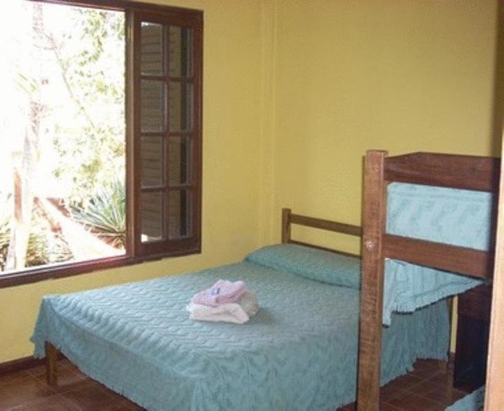 Кровать в общем номере El Guembe Hostel House