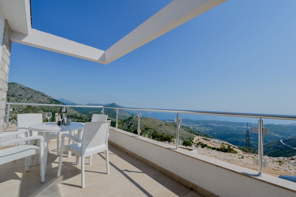 Villa Dubrovnik Sea Views