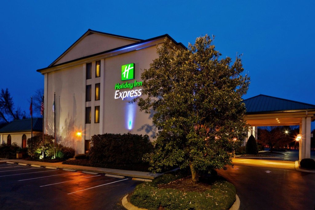 Suite 2 chambres Holiday Inn Express Nashville-Hendersonville, an IHG Hotel