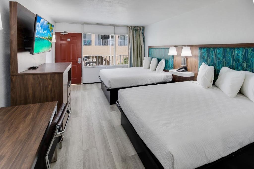 Standard Double room with partial ocean view Blu Atlantic Hotel & Suites