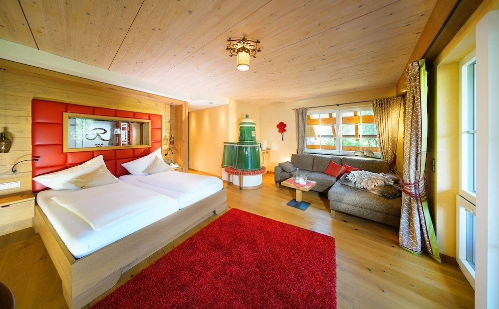 1 Bedroom Junior Suite with mountain view Hotel Rebstock Durbach