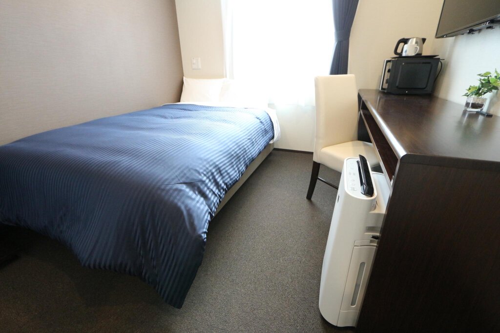 Standard Single room HOTEL LiVEMAX Kayabacho