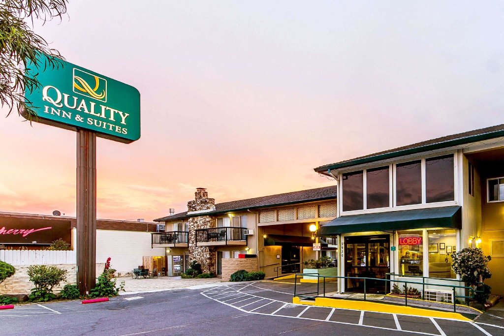 Camera Standard Quality Inn & Suites Santa Clara