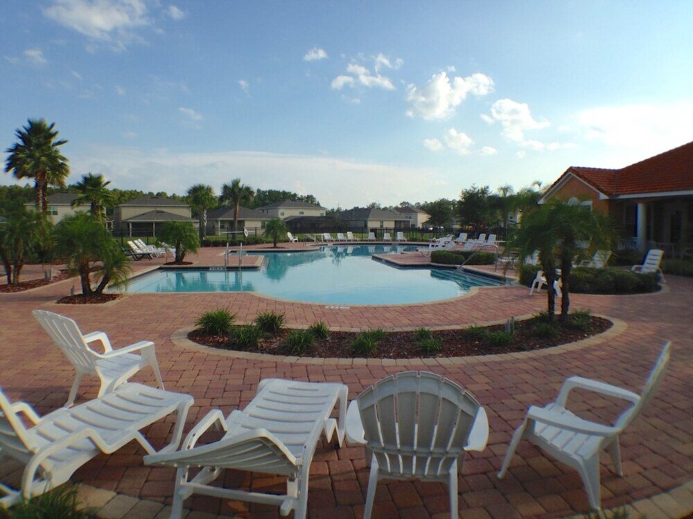 Коттедж Appointed 4Bd Pool Hm Crystal Cove Resort-4748BDS