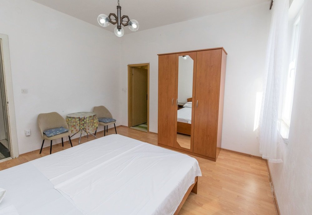 Camera Standard Apartments and Rooms Jakov