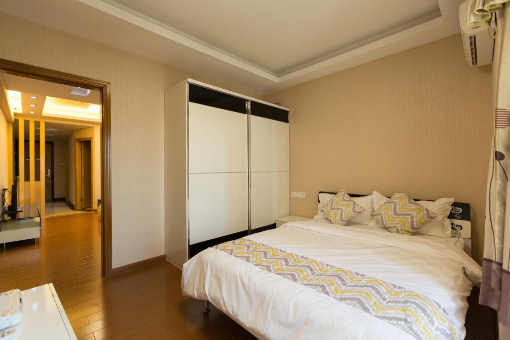 Suite Zhongshan Perth Hotel