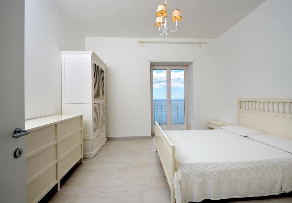 Апартаменты с 2 комнатами с видом на море Residence Due Torri
