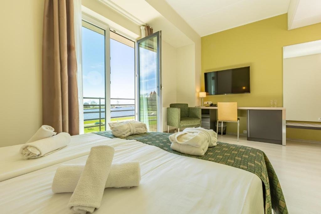 Superior Doppel Zimmer mit Balkon Meri Seaside Hotel & SPA