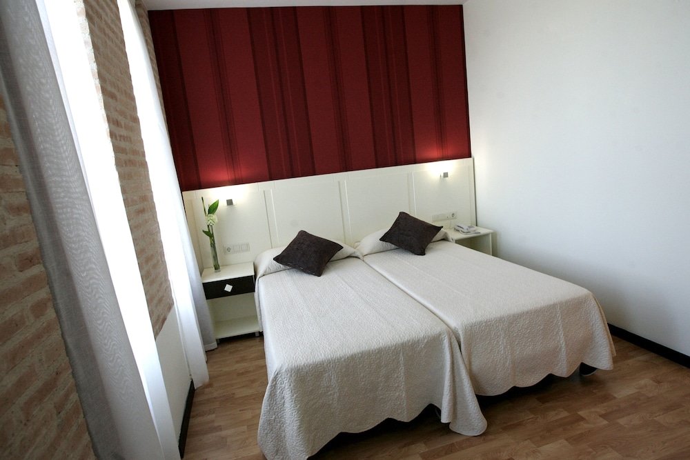 Standard Doppel Zimmer mit Balkon Hotel La Bastida