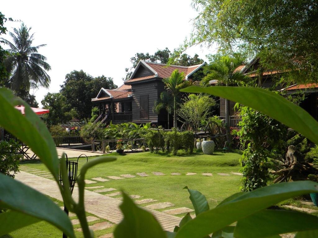 Двухместный номер Standard с видом на бассейн Vimean Sovannaphoum Resort