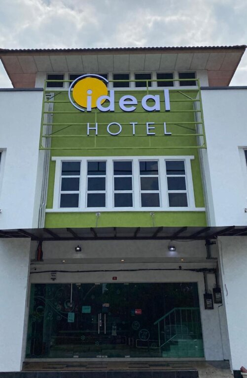 Кровать в общем номере Hotel Ideal Senawang
