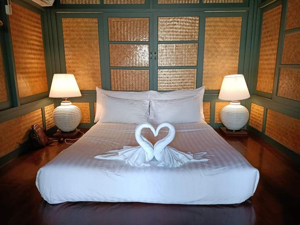 Бунгало с 2 комнатами с видом на сад Bann Pae Cabana Hotel And Resort