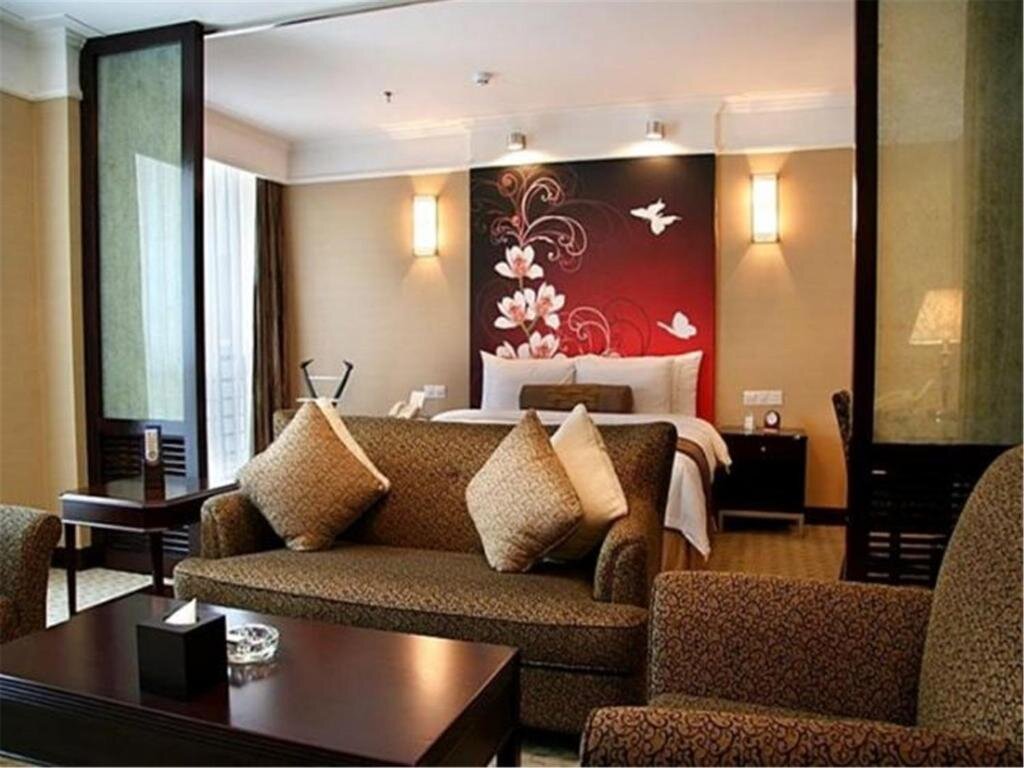 Люкс Standard Qingdao Blue Horizon Hotel - Laoshan