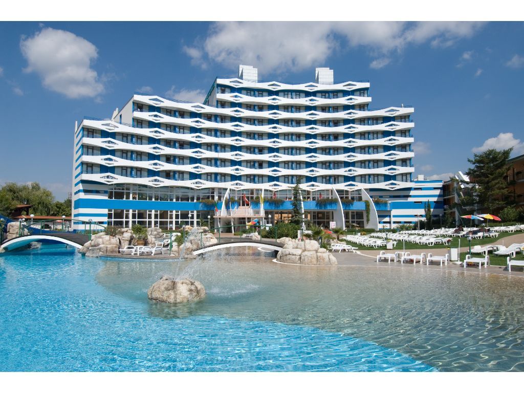 Отель Trakia Plaza Hotel & Apartments 4* (26 отзывов) в Солнечный берег,  Солнечный берег. Забронировать Отель Trakia Plaza Hotel & Apartments 4*