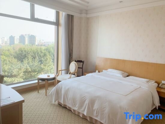 Suite Business Yantai Dongshan Guesthouse