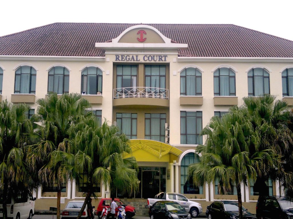 Одноместный номер Superior Regal Court Hotel Kuching