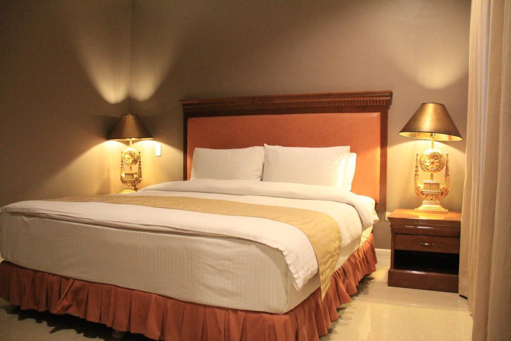 Standard Zimmer Penthouse Savannah Resort Hotel