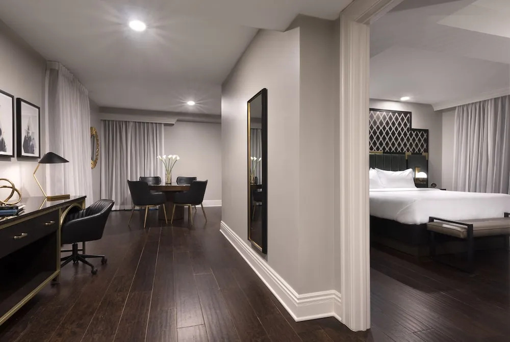 Suite 1 chambre avec balcon The Warrior Hotel, Autograph Collection