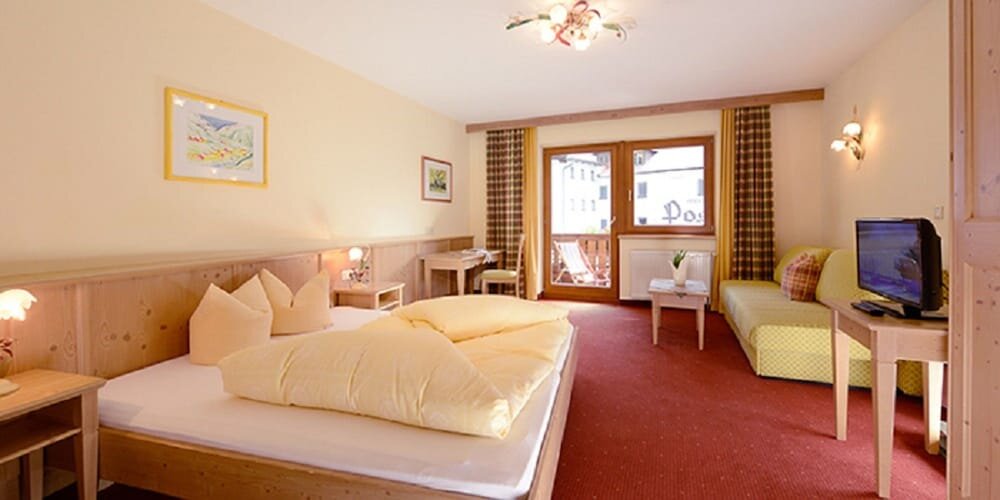 Comfort Double room with balcony Hotel Neue Post