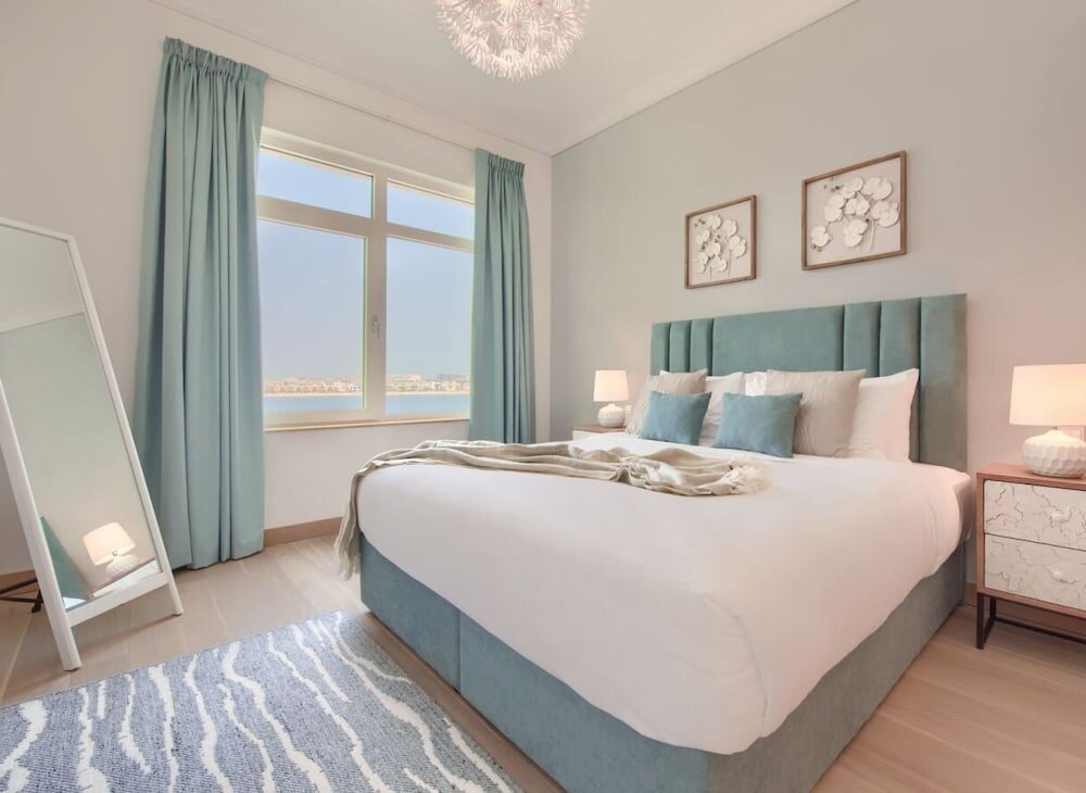 Apartment Building No. 2 Shoreline  Palm Jumeirah - Apartment 405