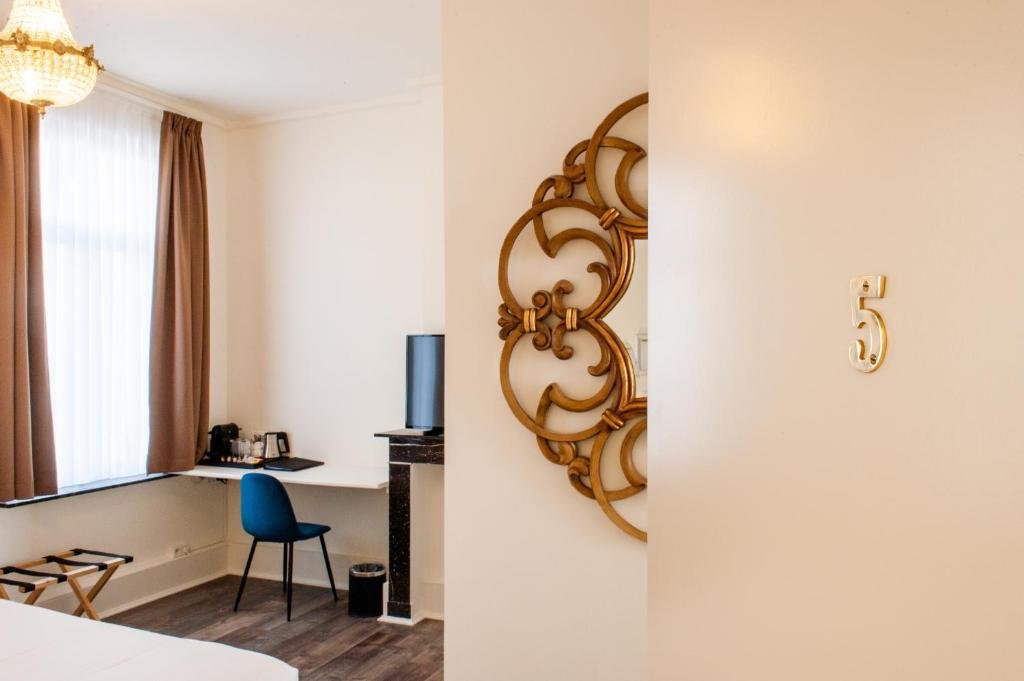 Четырёхместный номер Comfort La Lys Rooms & Suites